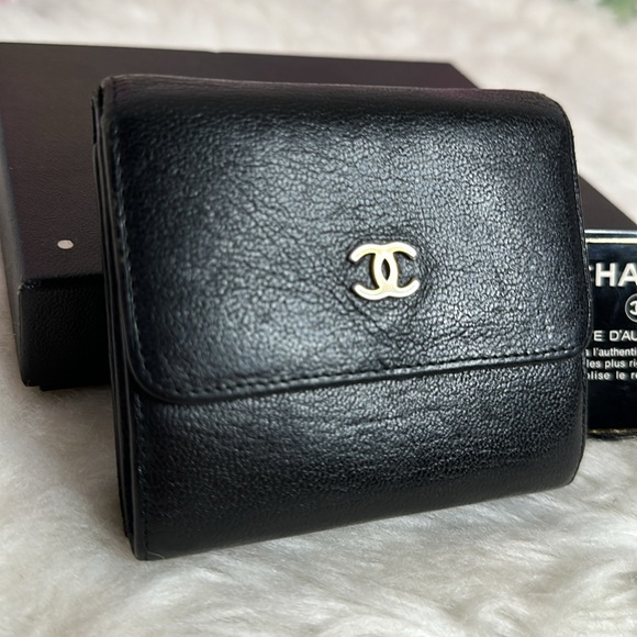 💯Authentic Chanel Short Trifold Wallet🍀 - Picture 14 of 14